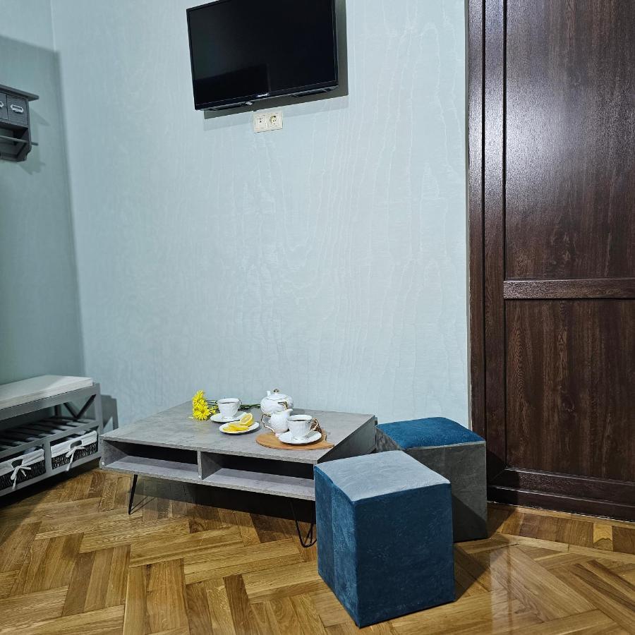 Memory Basket Hotell Kutaisi Exteriör bild