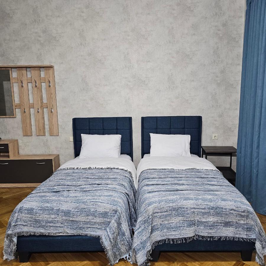 Memory Basket Hotell Kutaisi Exteriör bild