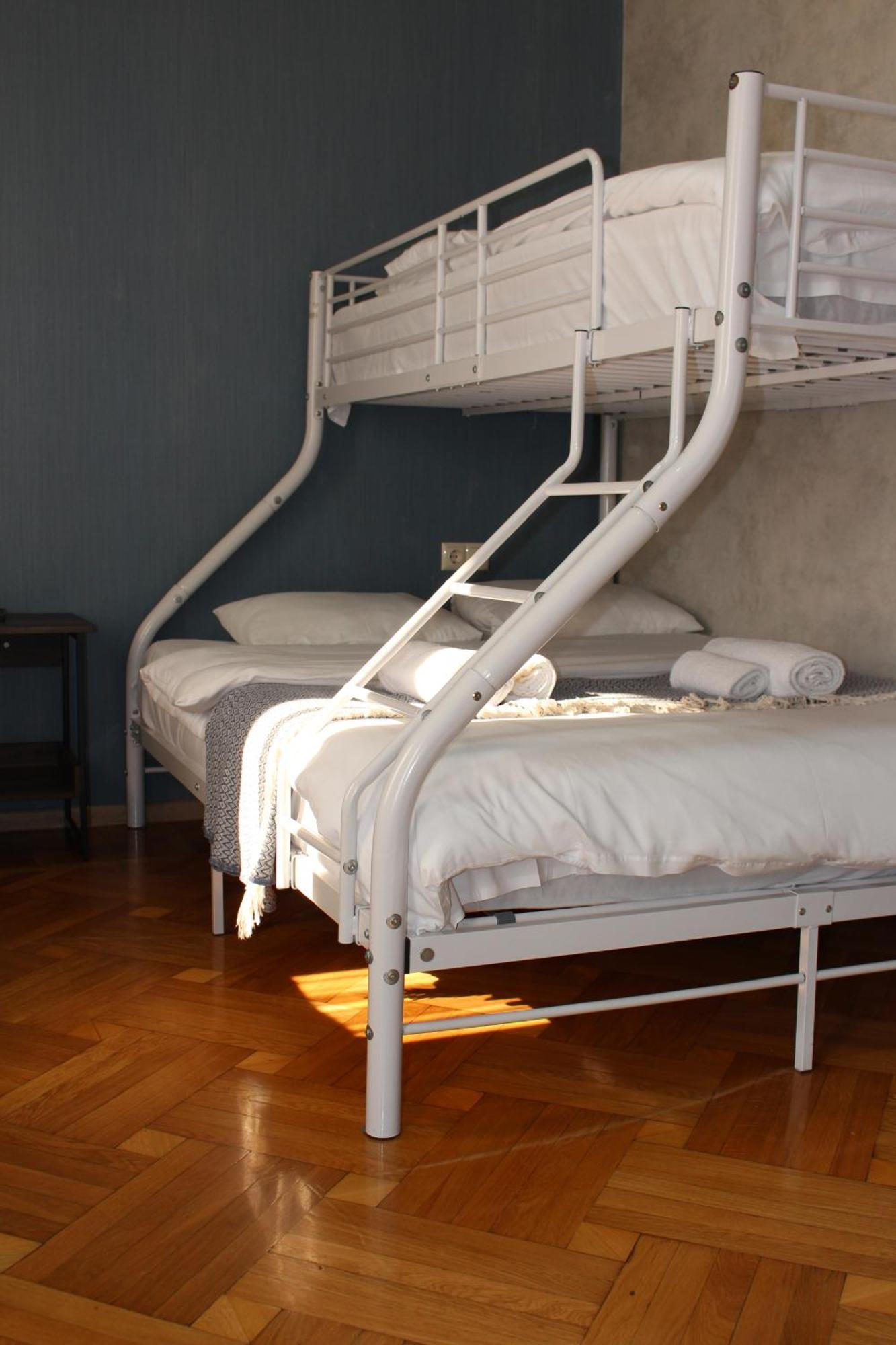 Memory Basket Hotell Kutaisi Exteriör bild