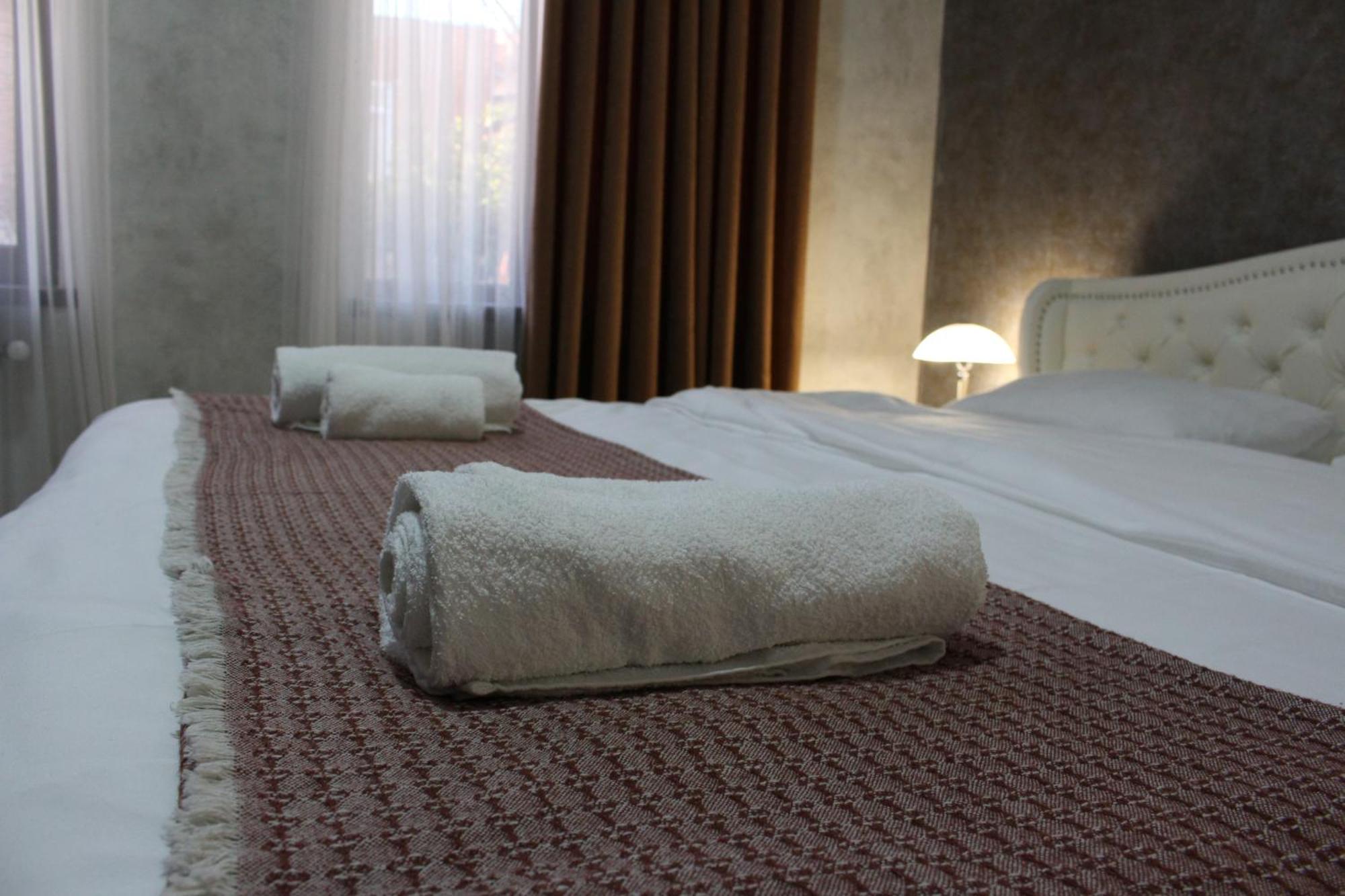 Memory Basket Hotell Kutaisi Exteriör bild
